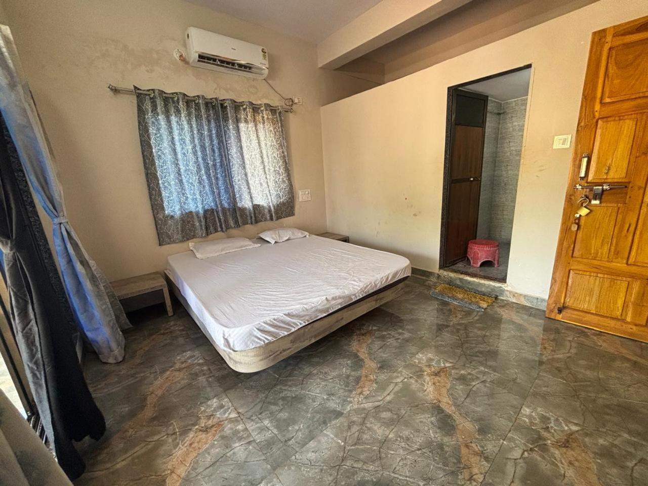 Shobhnath Home Stay Harnai Camera foto